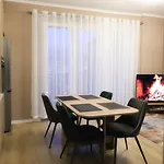 Trio Escape Lejlighed