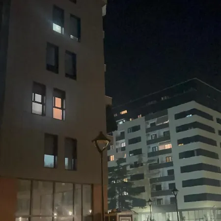 Trio Escape * Tirana