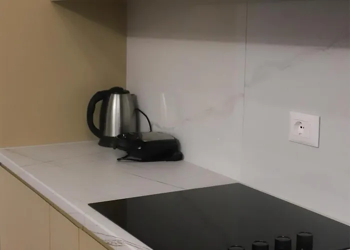 Trio Escape * Tirana